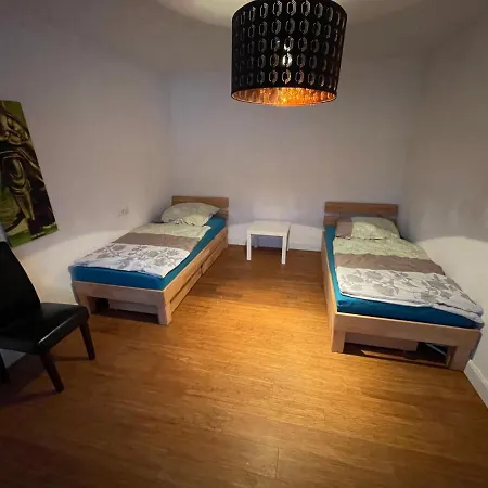 Industriestrasse In Appartement *