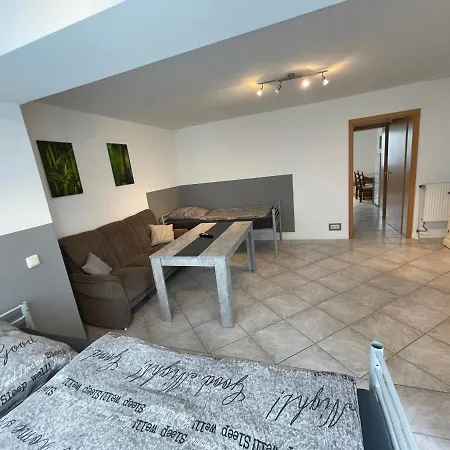 Industriestrasse In *