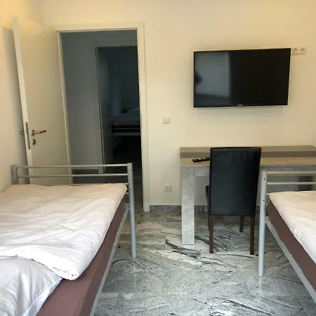 Appartement Industriestrasse In *