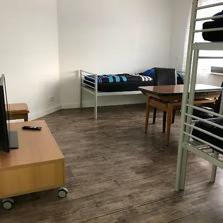 Industriestrasse In *