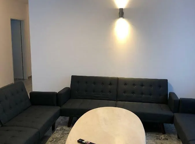 Industriestrasse In Appartement *